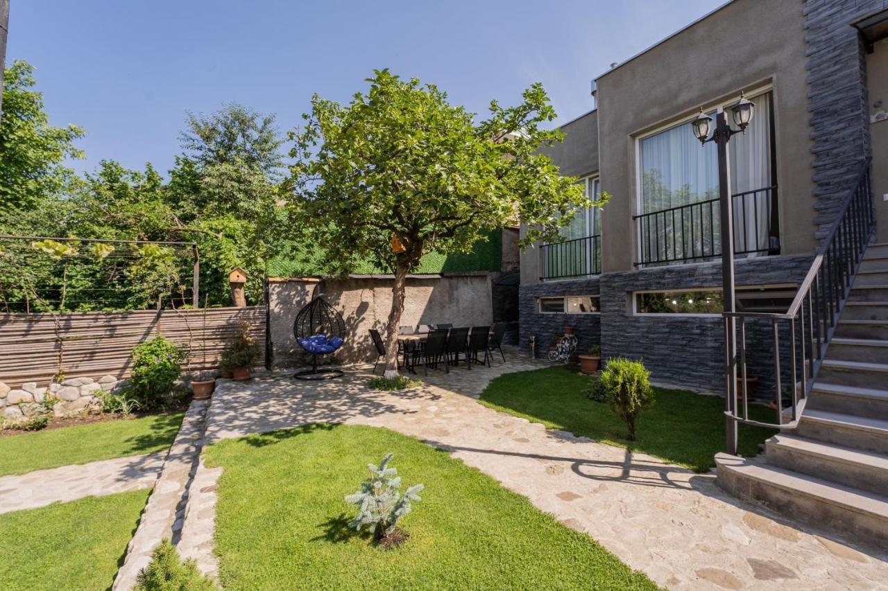 All Seasons Telavi Exterior foto